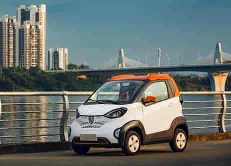 寶駿E100 -一款好用好看好玩的新能源汽車，全國(guó)上市