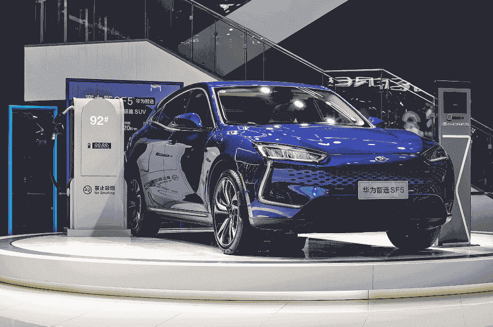 成都車展人氣王？賽力斯華為智選SF5竟如此出眾